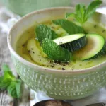 Recette de Soupe Froide de Courgettes à La Menthe