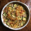 Gratin de courgettes avec jambon et riz, plat savoureux et réconfortant