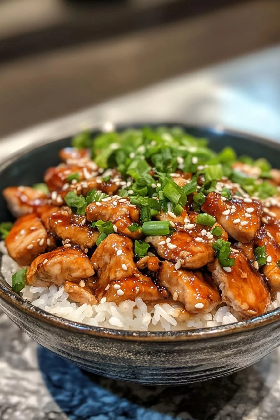 Bol de riz au poulet teriyaki