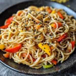 Nouilles fraîches aux champignons enoki et poulet