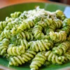 Pasta au Pesto facile avec des ingrédients frais et savoureux