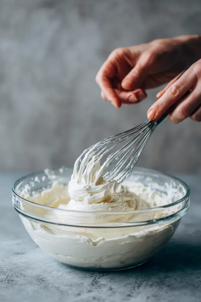 Recettes au Mascarpone : Le Trésor Crémeux de la Pâtisserie Italienne 10 Travailler le Mascarpone