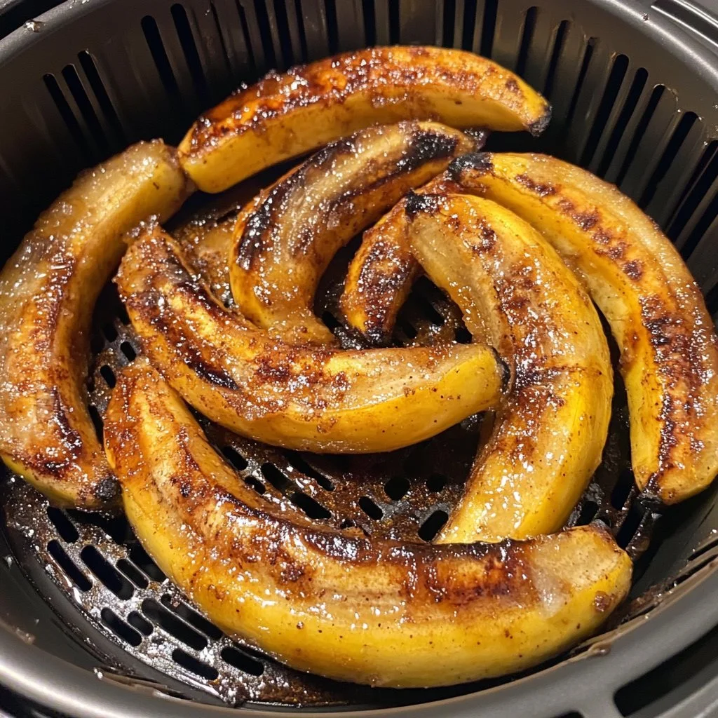 Bananes cuites au four, caramélisées dans une friteuse à air