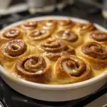 Les Meilleurs Cinnamon Rolls (Roulés à la Cannelle)