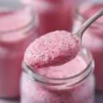 Pudding de framboises et de chia sucré au sirop d'érable