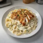 Fettuccine Alfredo au Poulet Croustillant