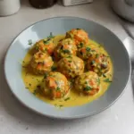 Boulettes de Carottes et Pois Chiches à la Sauce Coco et Curry