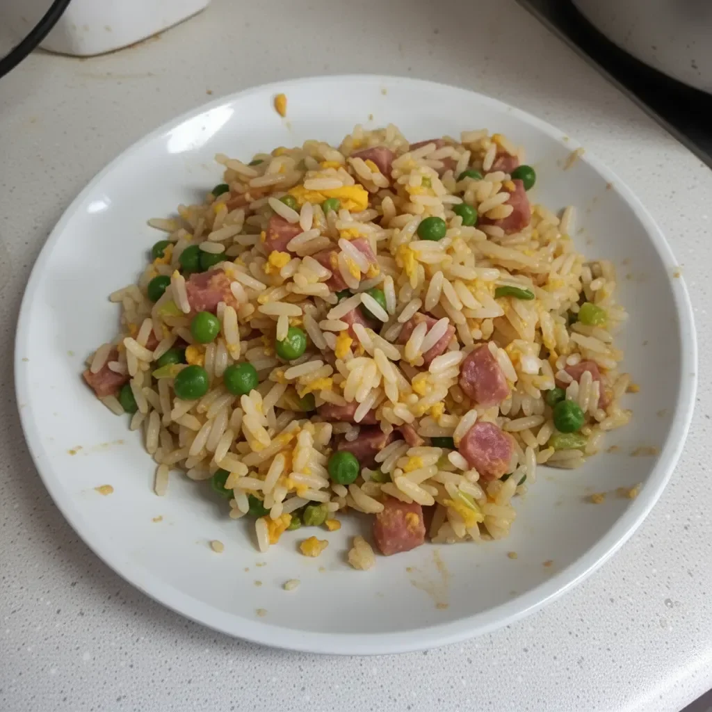 Riz Cantonais savoureux préparé au Cookeo avec des légumes et des œufs