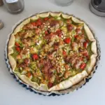 Tarte salée au pesto, tomates cerises et mozzarella